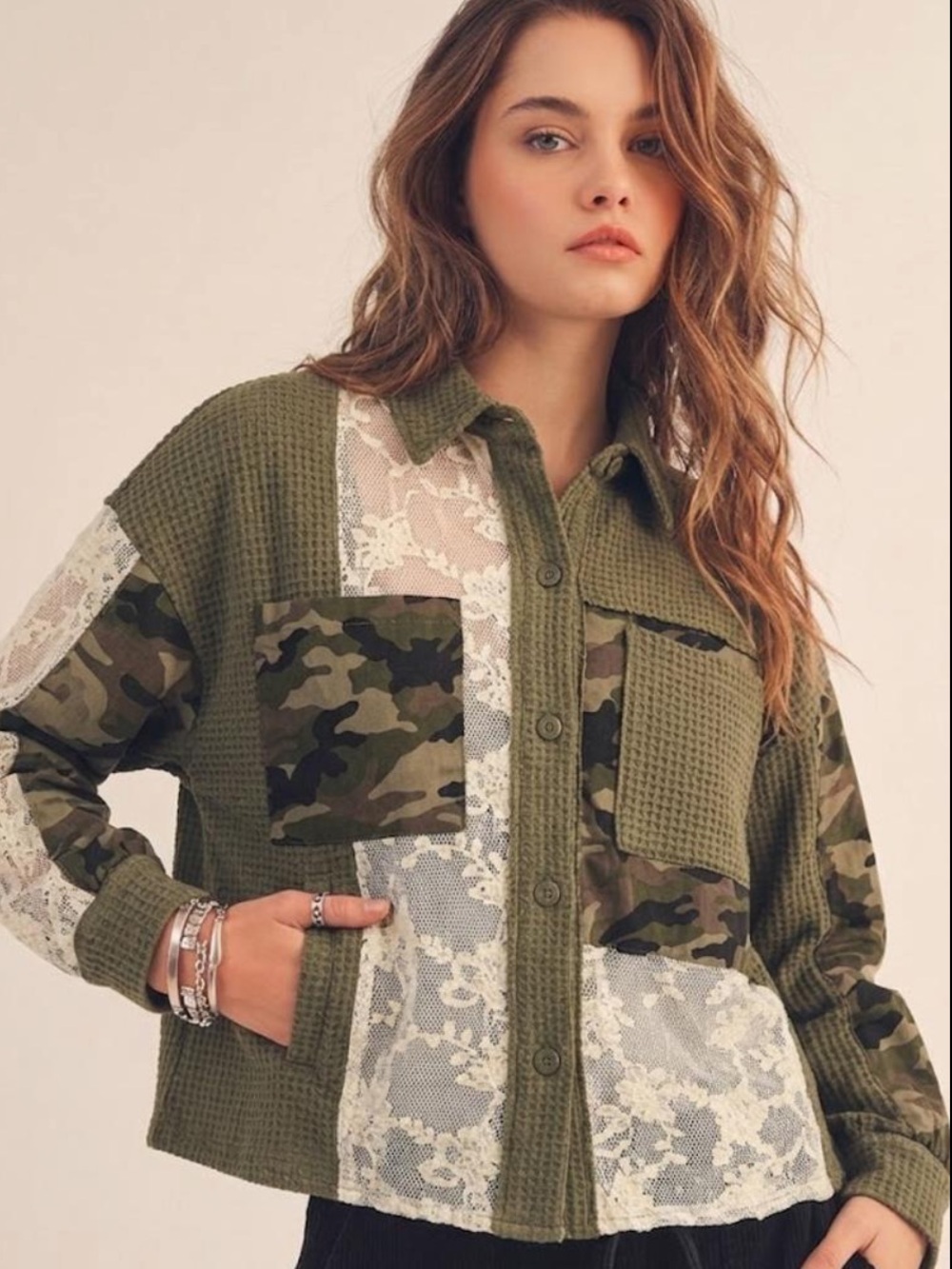 L7-🖤💚🤎 (ETA 11/20) Olive Green Lace & Camo Waffle Knit Shacket